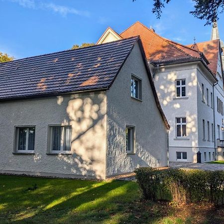 Schloss Sigroen Superior Camping Und Hotel Bad Wilsnack Dış mekan fotoğraf